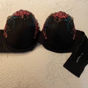 Torrid Strapless Bra